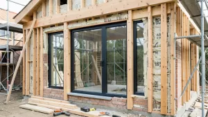 budowa domu kiedy okna