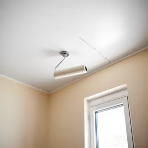 Jak malować sufit od okna czy do okna