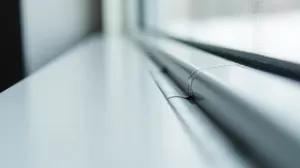 Jak uszczelnić okna plastikowe na zimę