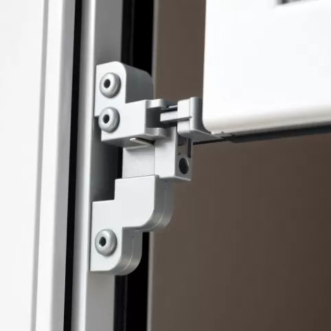 Jak zdjąć skrzydło z okna uchylnego maco